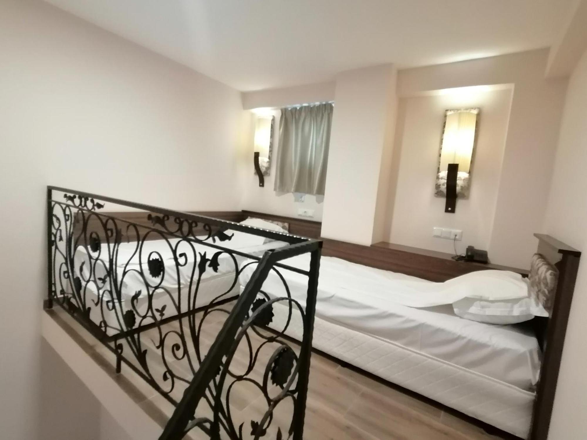 Hotel Aristokrat Obzor Exterior foto